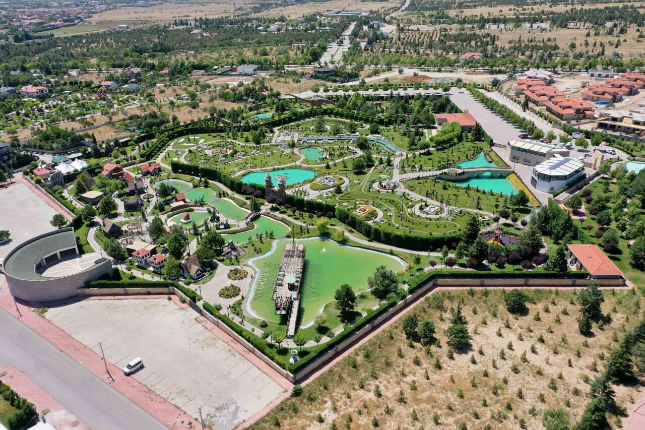 Konya’nın adıyla ünlü parkında yaz saati uygulaması! Saatler değişti 7